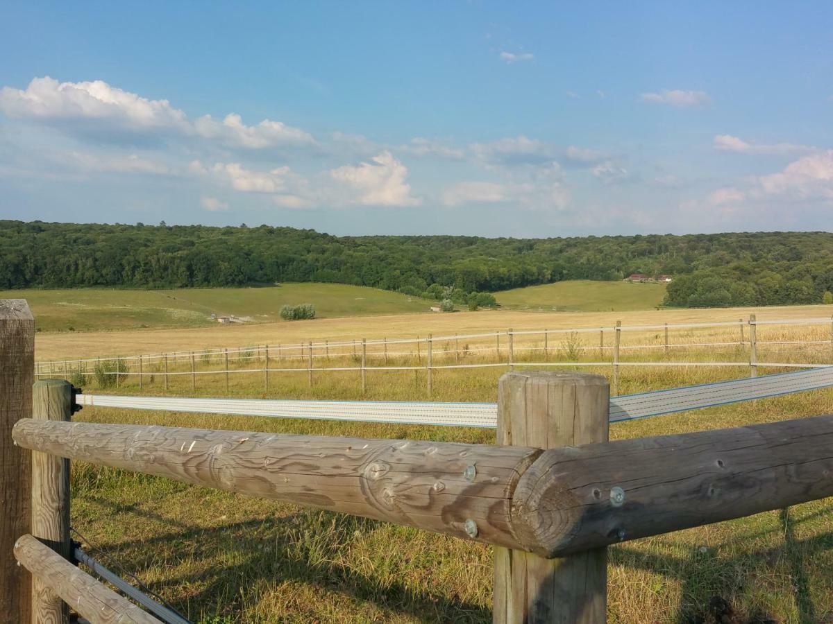 Pause Verdure En Yvelines Apartment Bazemont Екстериор снимка